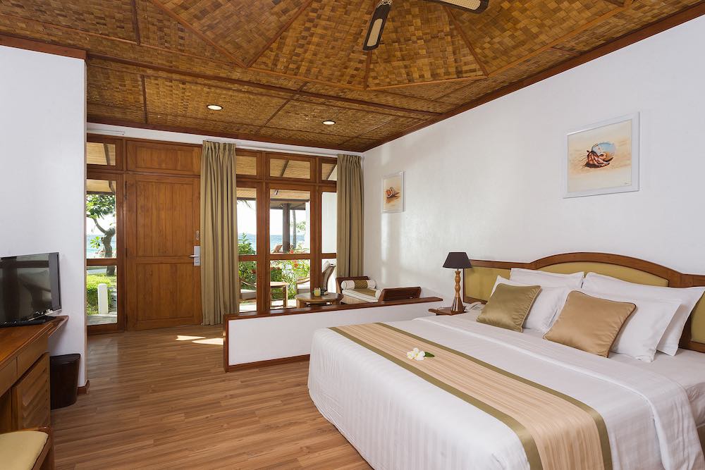 Standard Beachfront Room photo 2